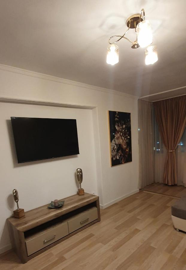 Rebecca Sweet Apartment Oradea Zewnętrze zdjęcie